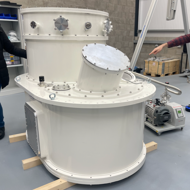 SO:UK Cryostat